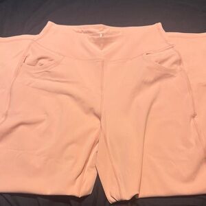 Elegant Peach Women's Leggings